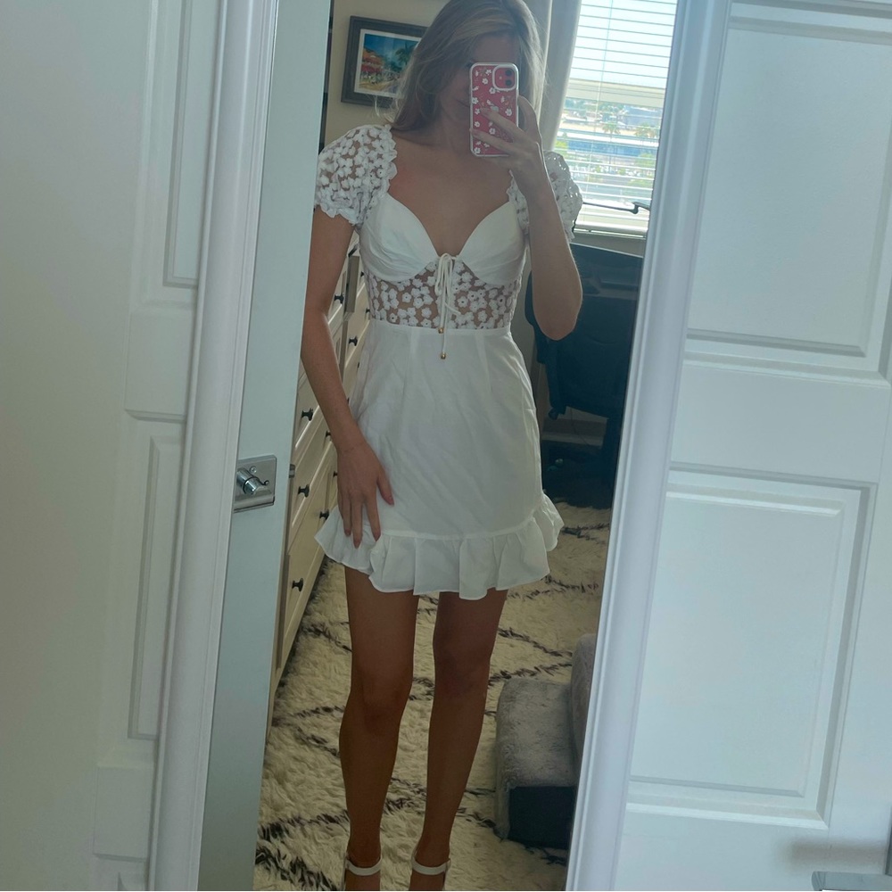 Field Dreams Puff Sleeve Tie-Up Bodice Floral Embroidery Mini Dress White